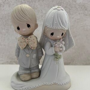 Precious Moments Bride and Groom Figurine - Cream and Gray